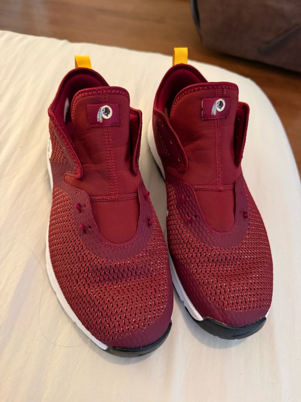 Redskins/ commanders Nike shoes Male size 10.5